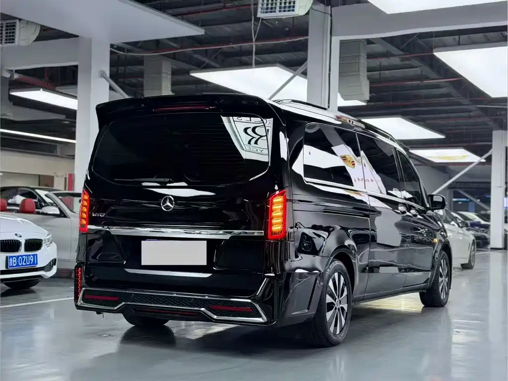 Mercedes-Benz Vito 2021 — фото 9