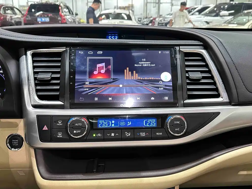 Toyota Highlander 2020 — фото 20