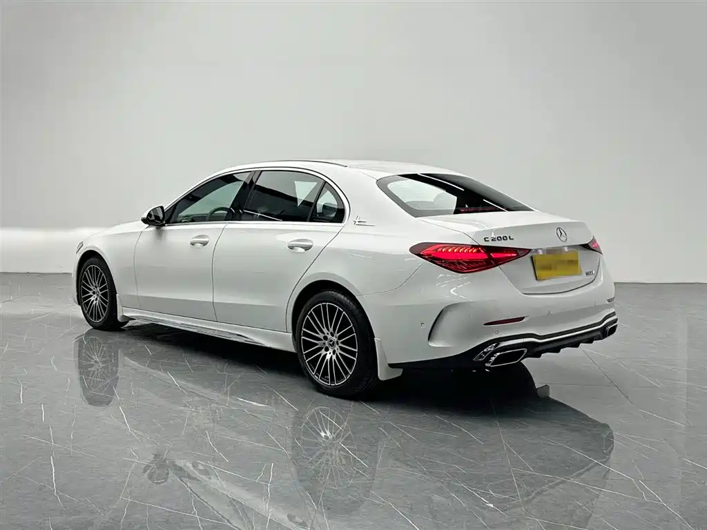 Mercedes-Benz C-Class 2023