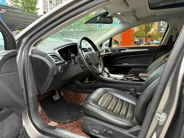 Ford Mondeo 2016