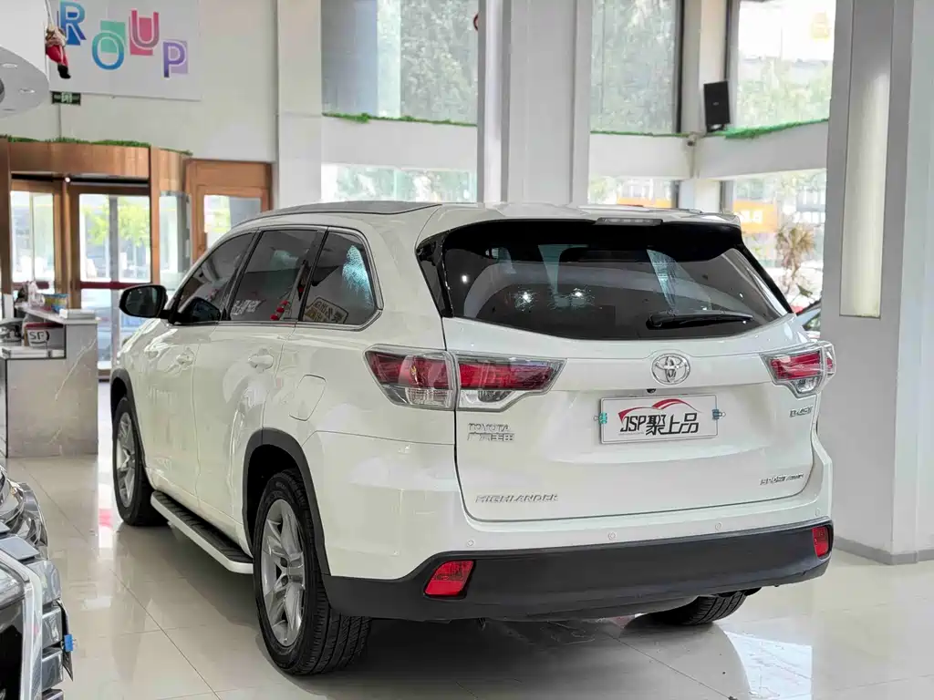 Toyota Highlander 2017 — фото 20