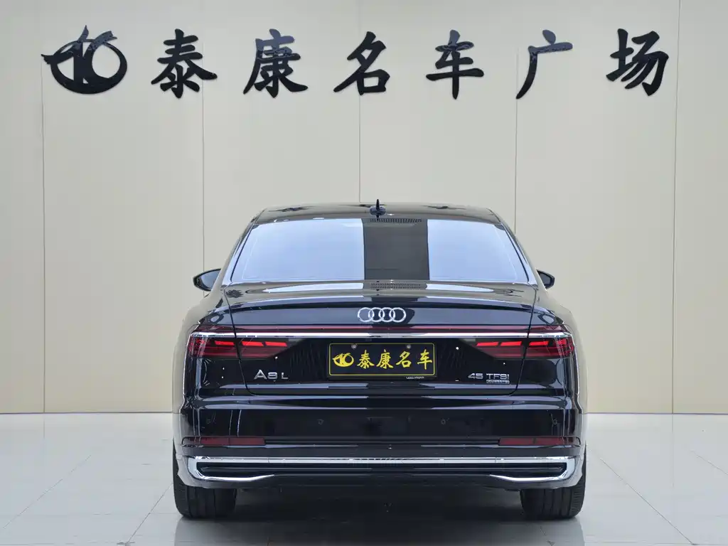Audi A8 2026 — фото 3