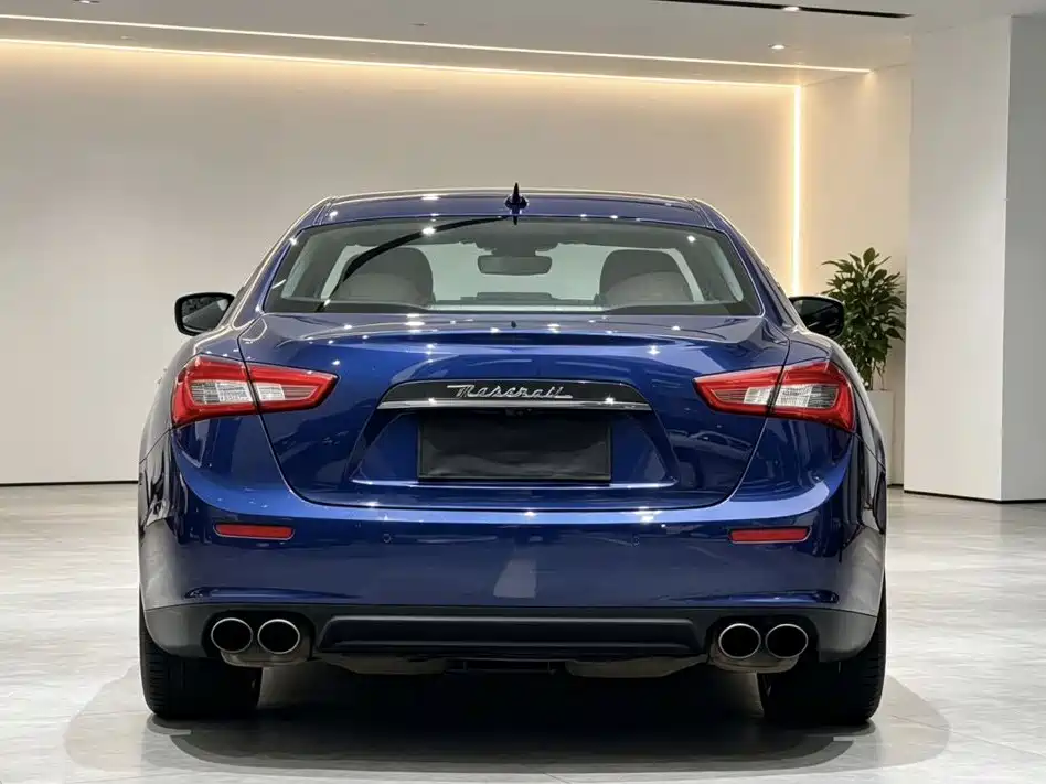 Maserati Ghibli 2016 — фото 8