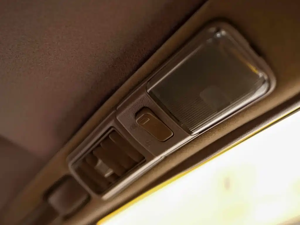 Toyota Crown 1993 — фото 44