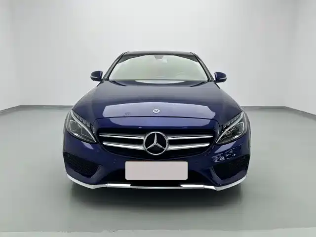 Mercedes-Benz C-Class 2018