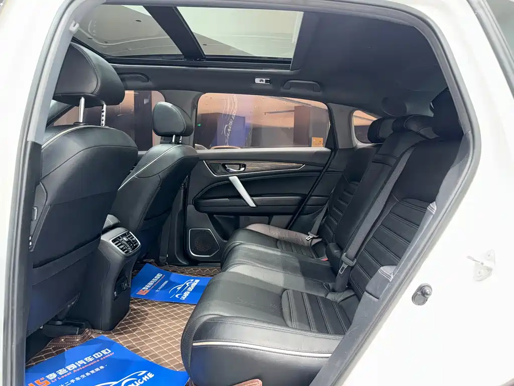 Honda UR-V 2018 — фото 18