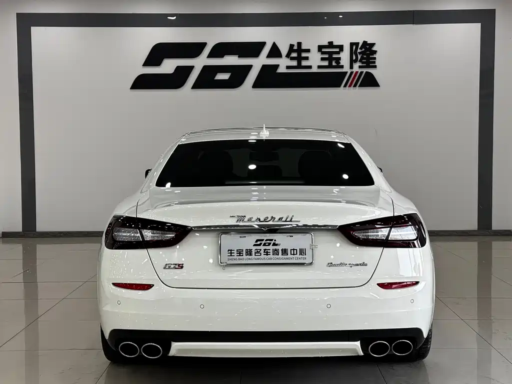 Maserati Quattroporte 2015 — фото 5