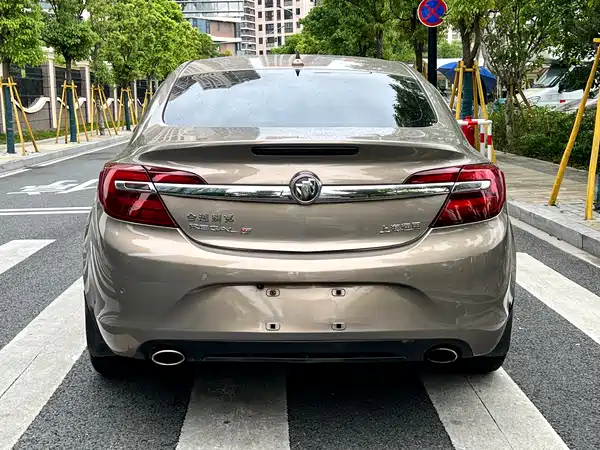 Buick Regal 2015