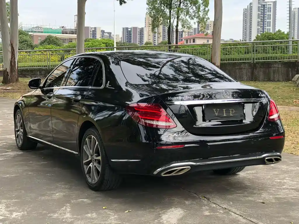 Mercedes-Benz E-Class 2018
