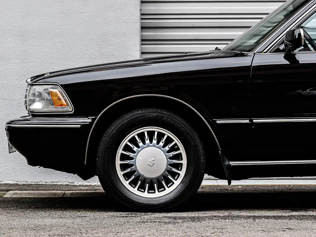 Toyota Crown 1993 — фото 4