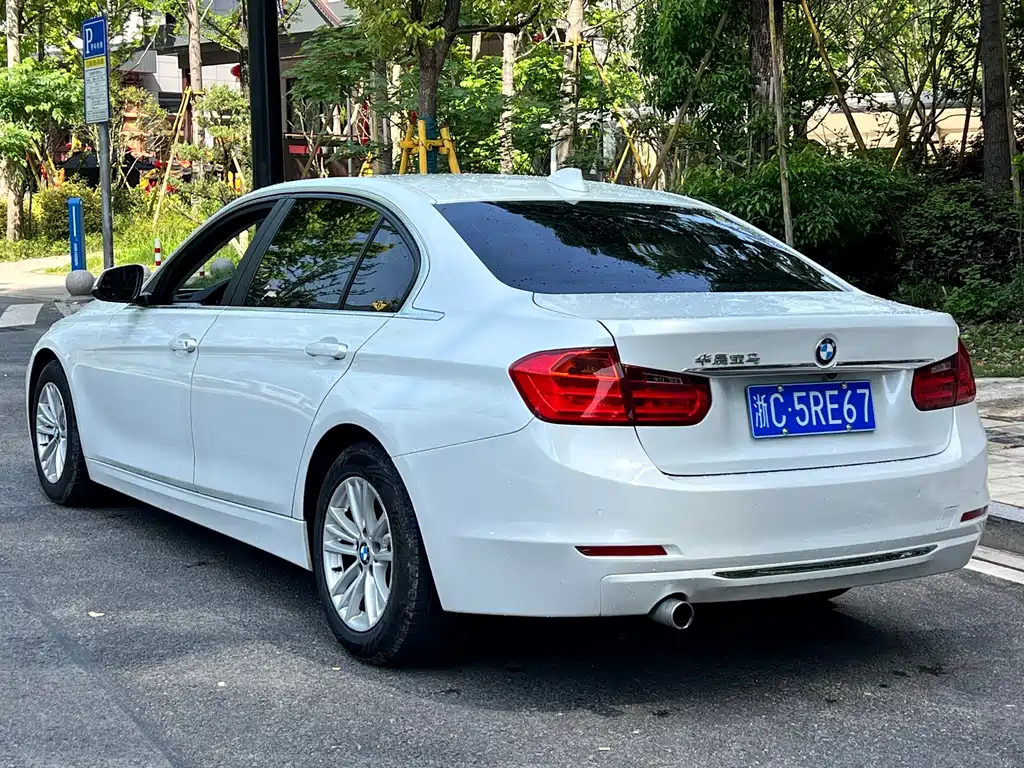 BMW 3 Series 2015 — фото 7