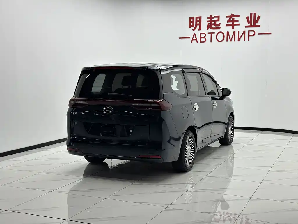 GAC Trumpchi M6 2022 — фото 9