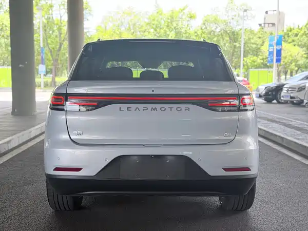 Leapmotor C11 2025
