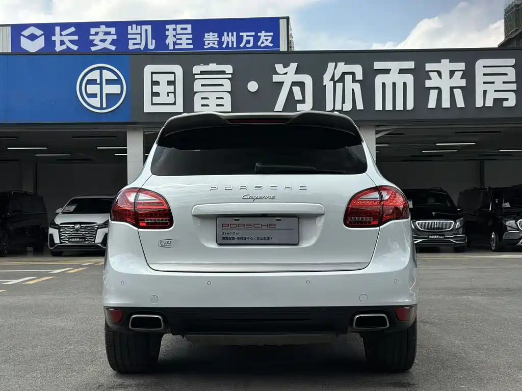 Porsche Cayenne 2014 — фото 16