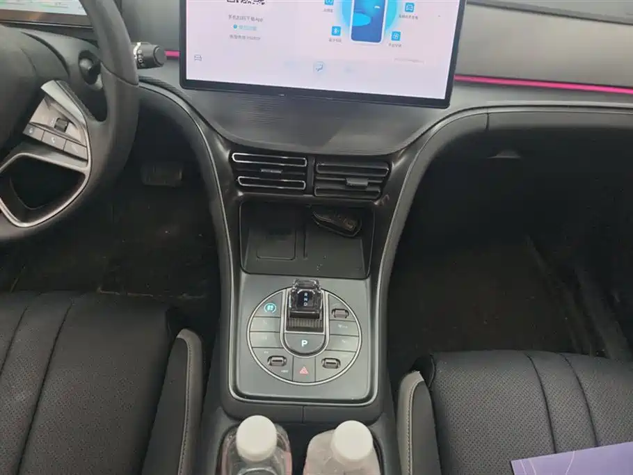 BYD Seal 05 DM-i 2025 — фото 16