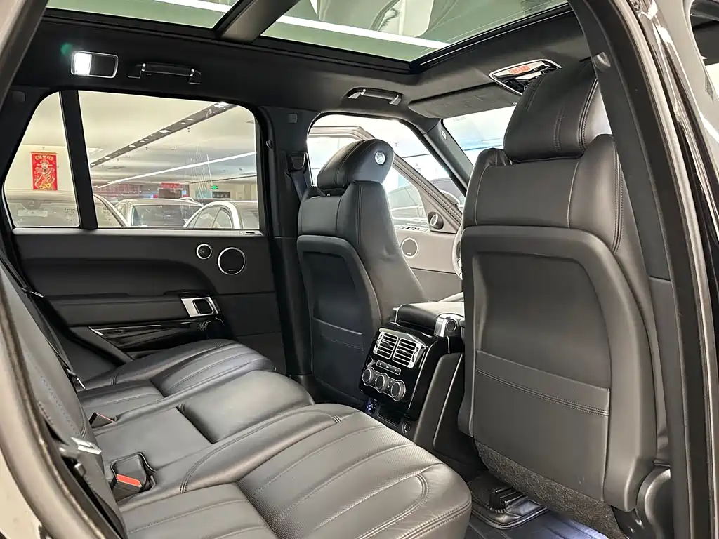 Land Rover Range Rover 2015 — фото 16