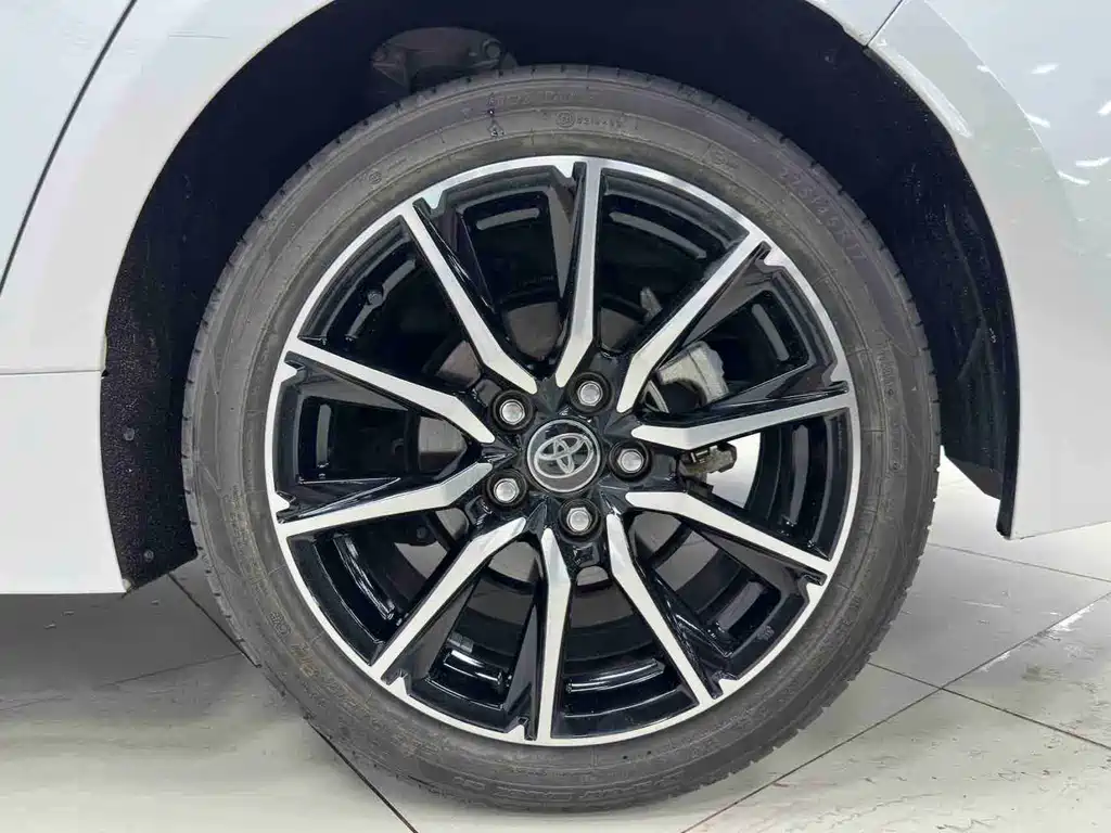 Toyota Levin 2022 — фото 23
