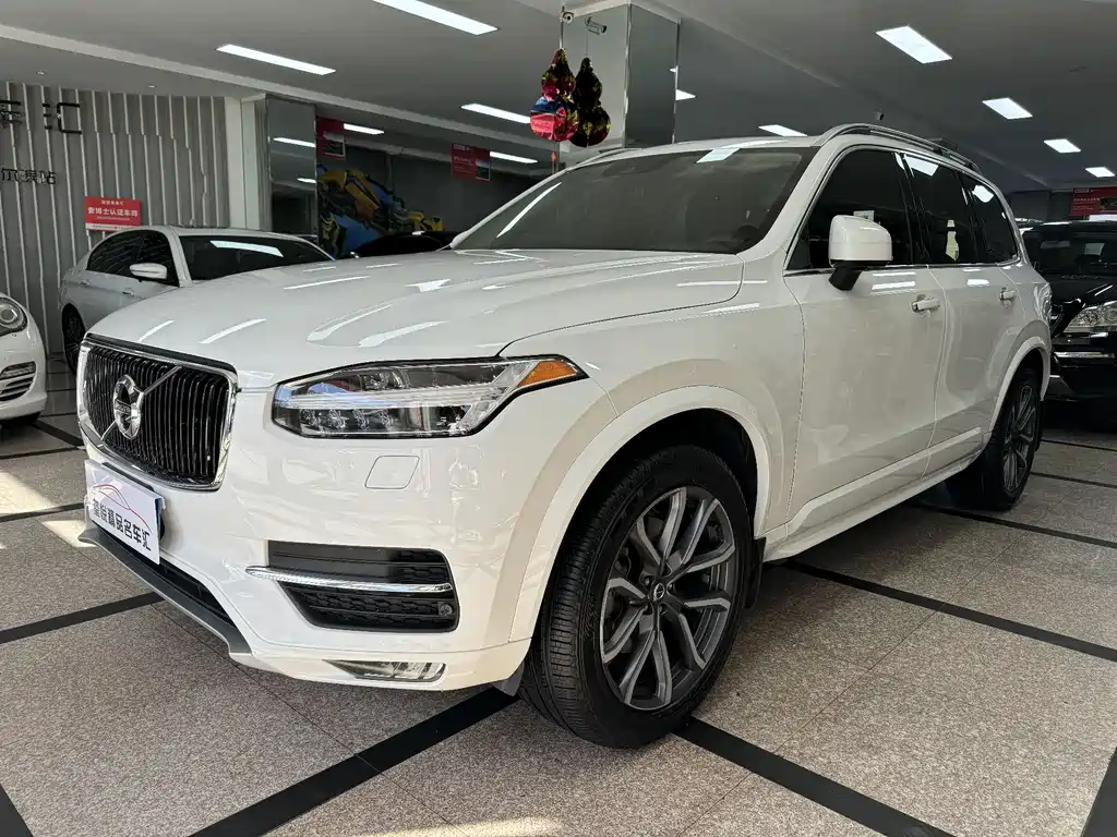 Volvo XC90 2016