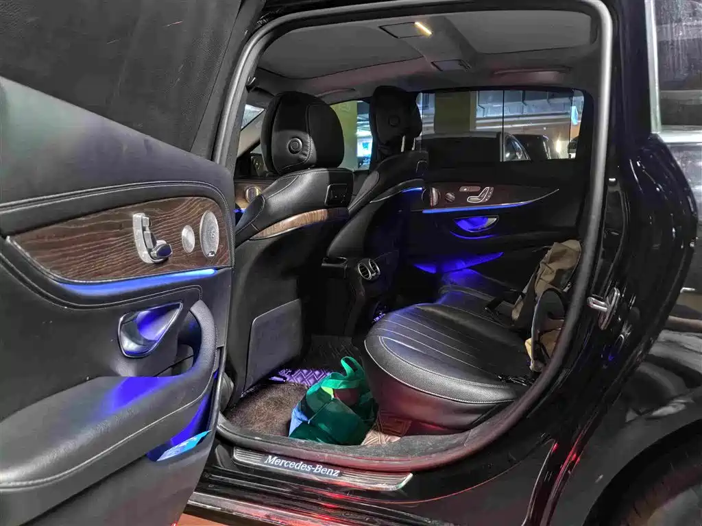 Mercedes-Benz E-Class 2019