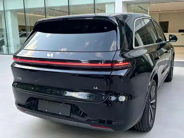 Li Auto L6 2024