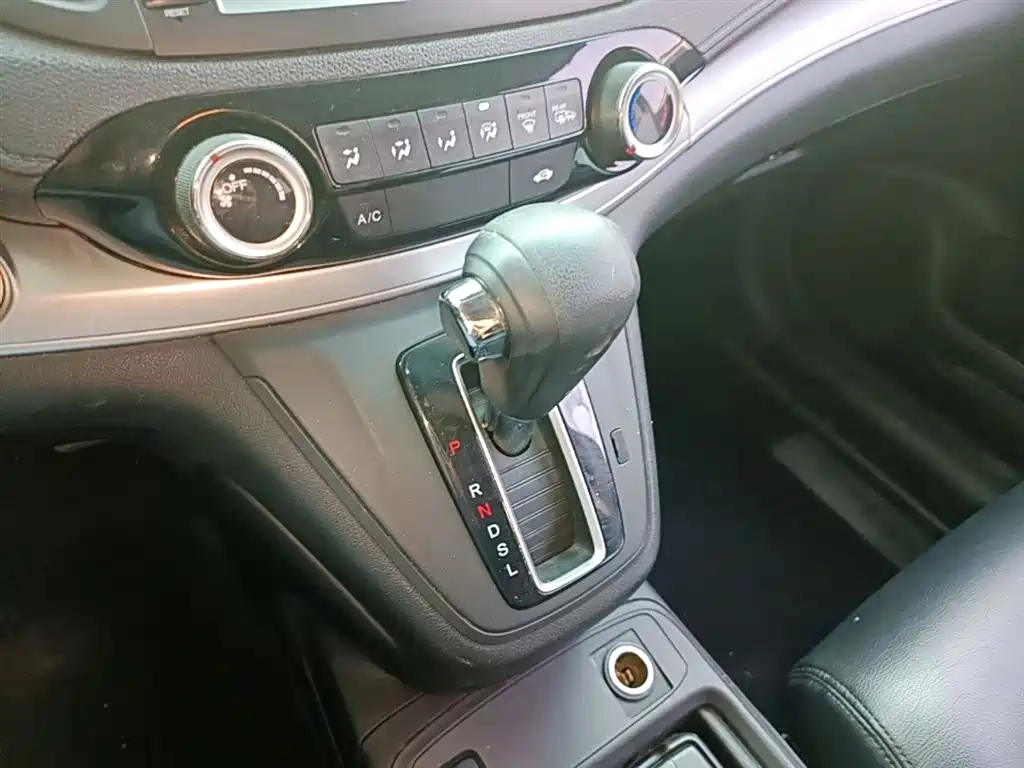 Honda CR-V 2016 — фото 14