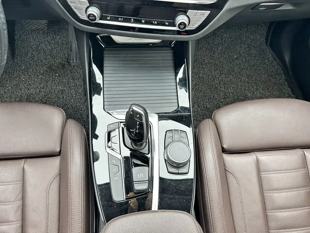 BMW X3 2021 — фото 13