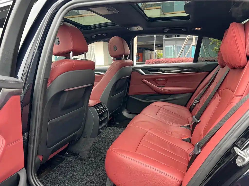 BMW 5 Series 2020
