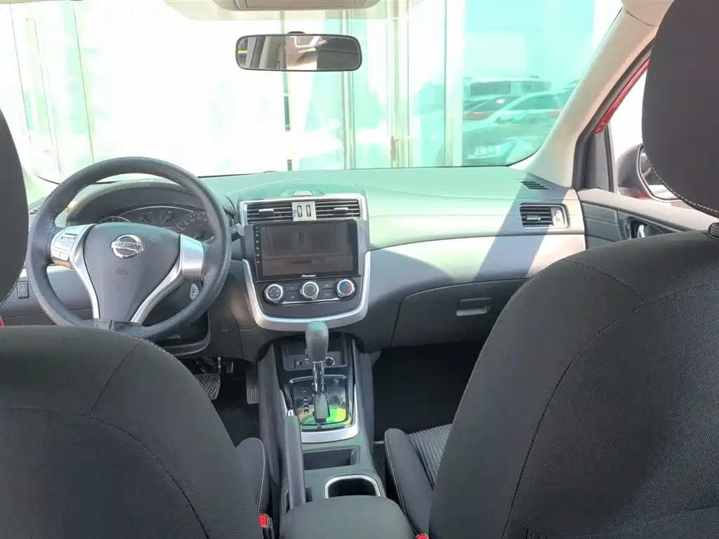 Nissan Tiida 2020 — фото 10