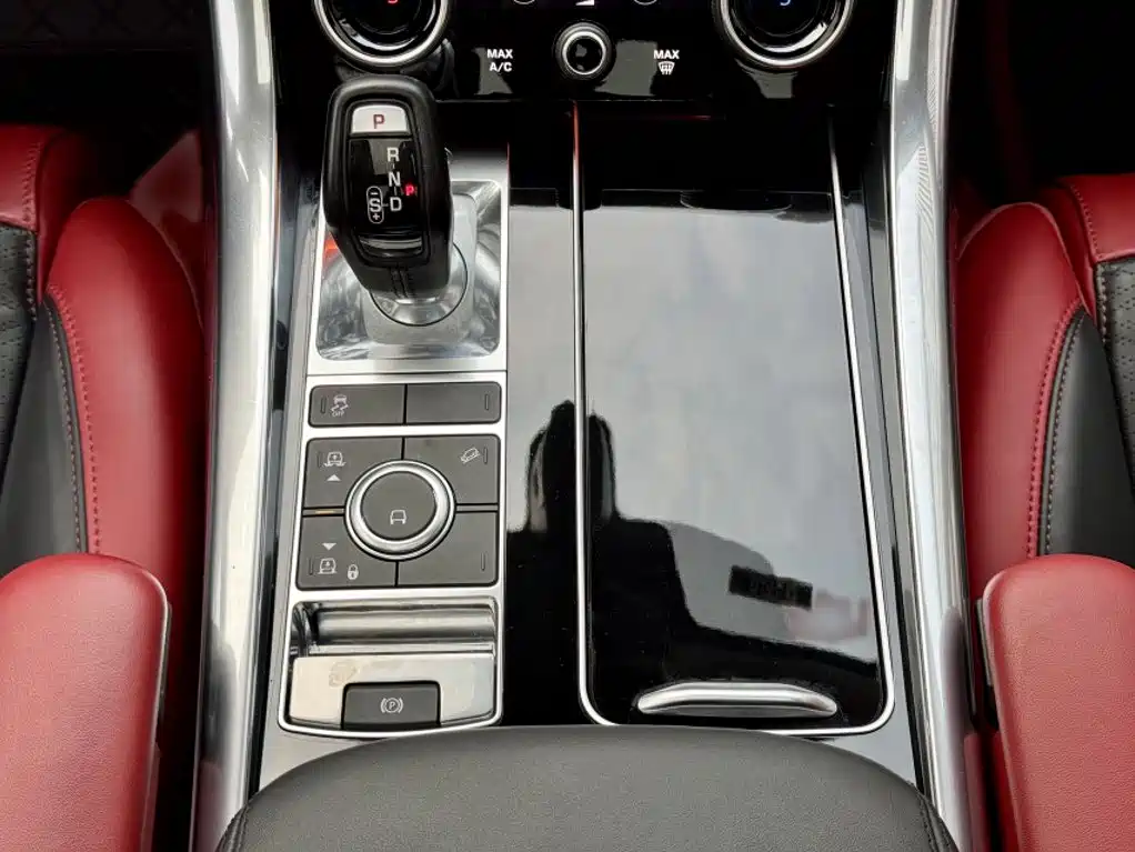 Land Rover Range Rover Sport 2019 — фото 16