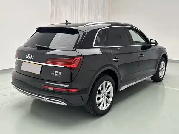 Audi Q5L 2024