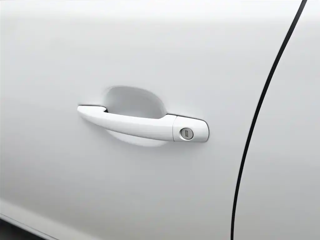 Peugeot 3008 2017 — фото 18