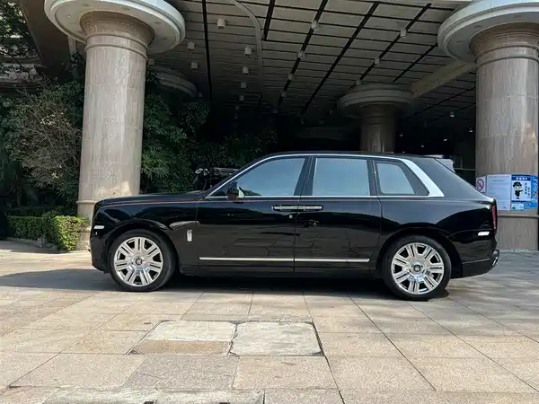 Rolls-Royce Cullinan 2018