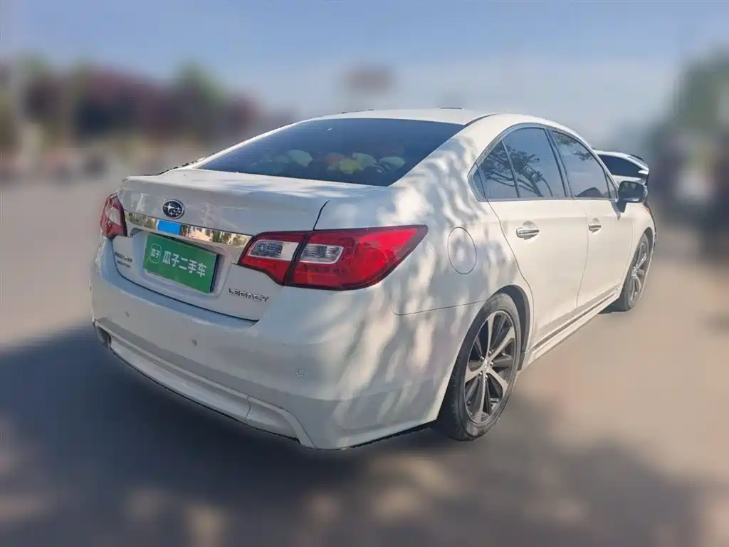 Subaru Legacy 2016 — фото 13