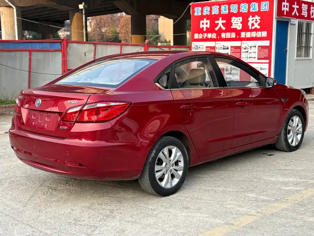 Changan Eado 2014 — фото 6