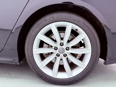 Audi A6L 2021 — фото 16