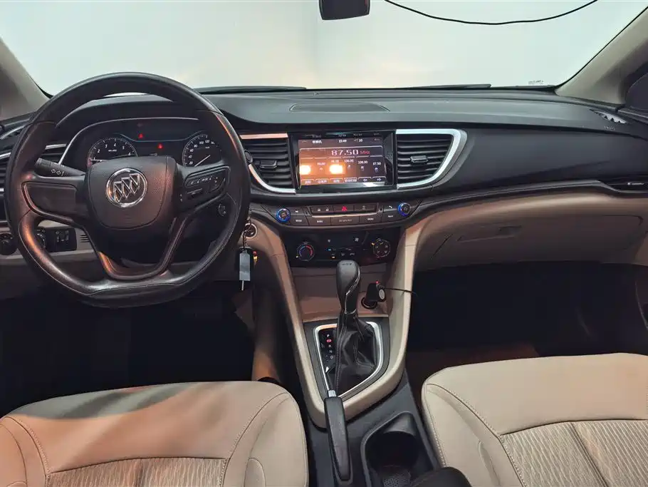 Buick Excelle 2018 — фото 12