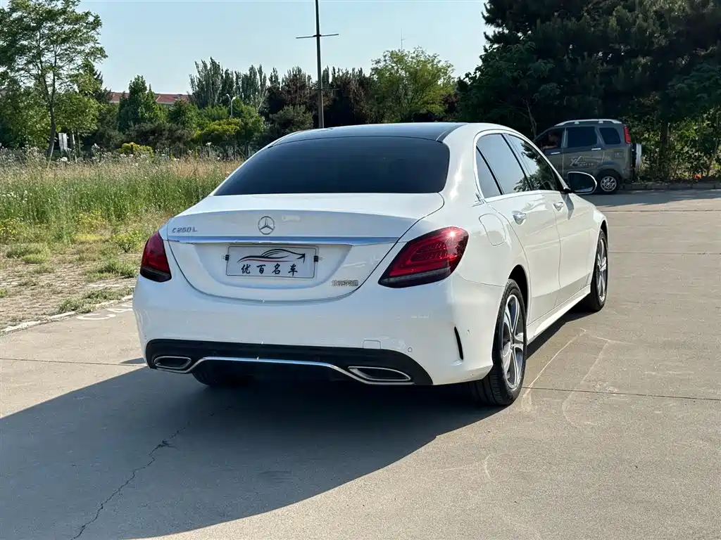 Mercedes-Benz C-Class 2020 — фото 6