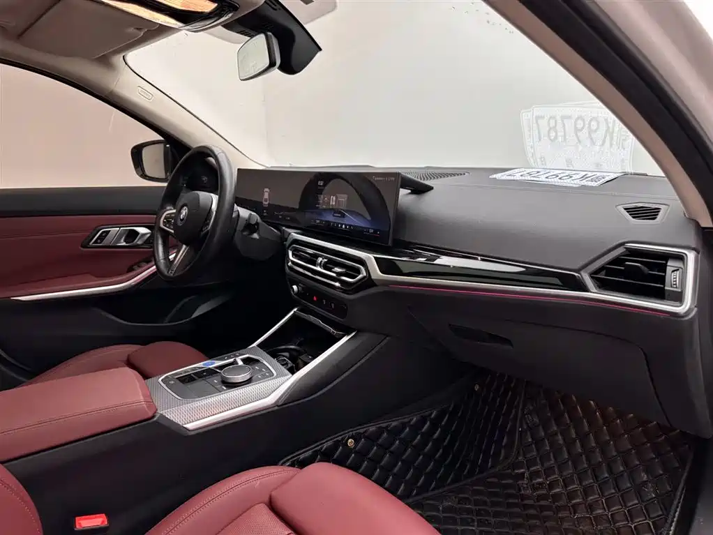 BMW i3 2024 — фото 11