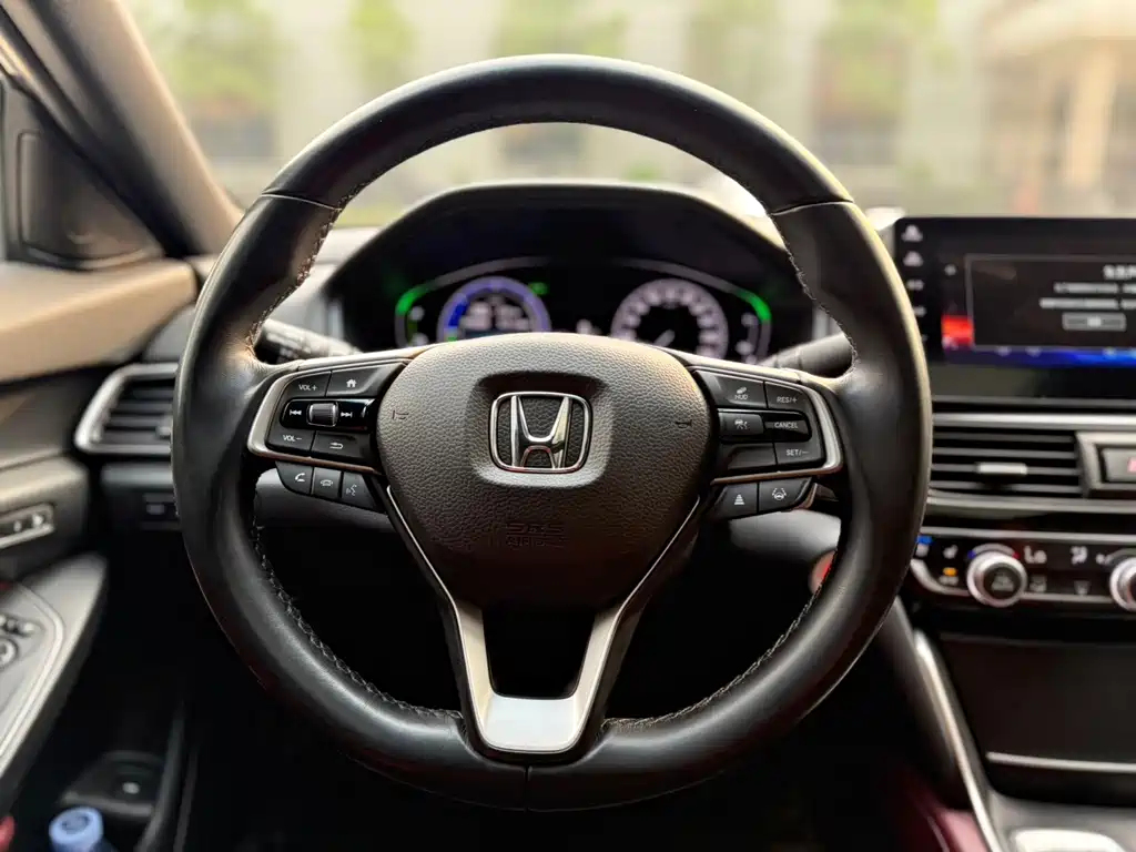 Honda Inspire 2023 — фото 10