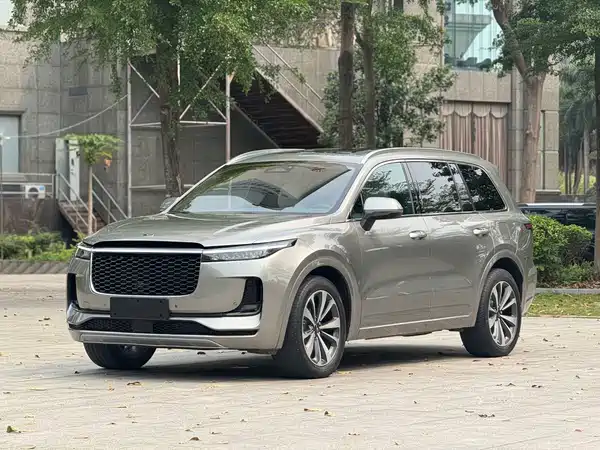 Li Auto ONE 2021