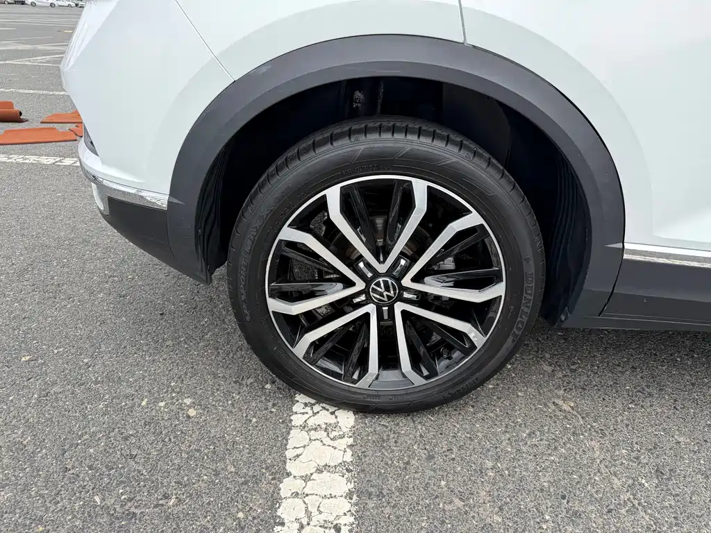 Volkswagen T-Roc 2021 — фото 15
