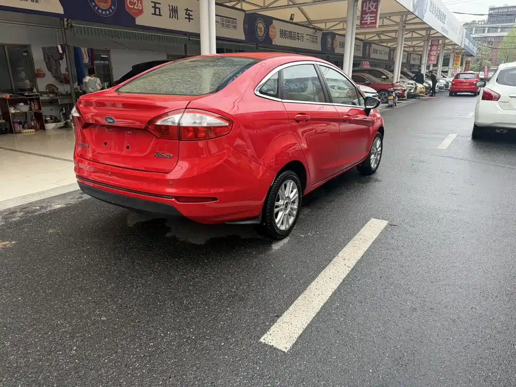 Ford Fiesta 2014