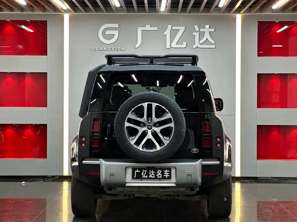 Land Rover Defender 2020 — фото 14