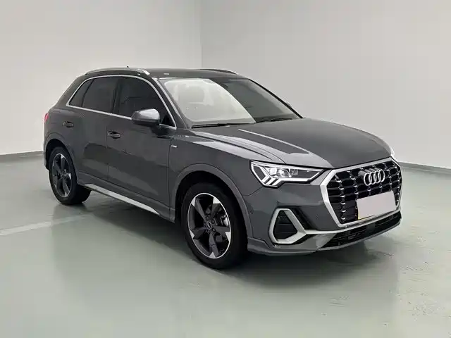 Audi Q3 2021