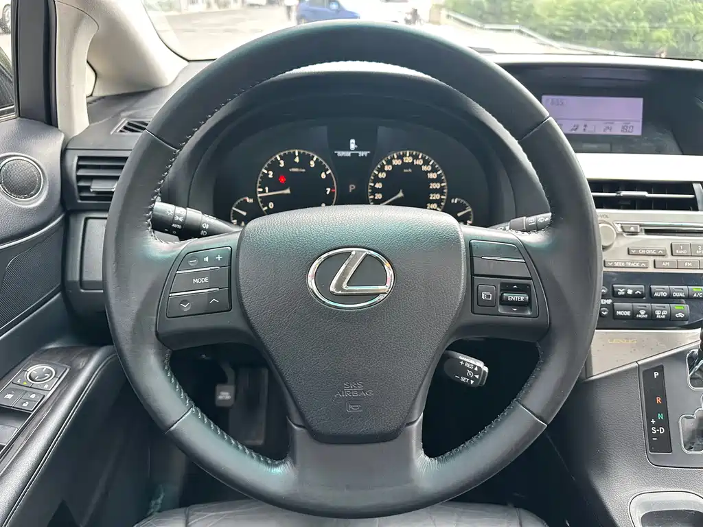 Lexus RX Classic 2012 — фото 19