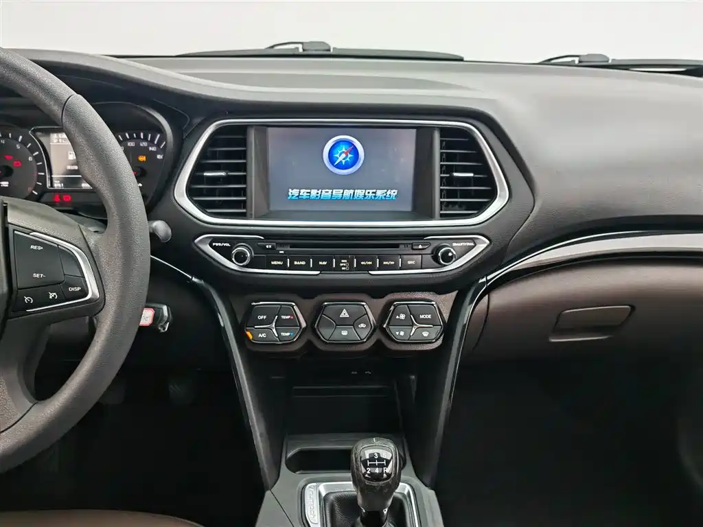 GAC Motor Trumpchi GS4 2016 — фото 12