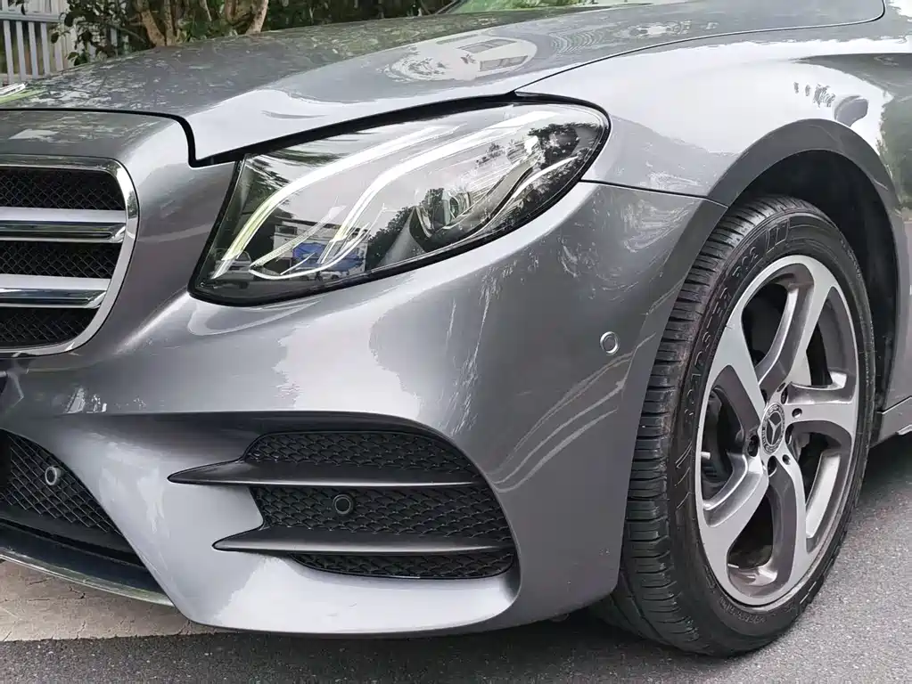 Mercedes-Benz E-Class 2019 — фото 18