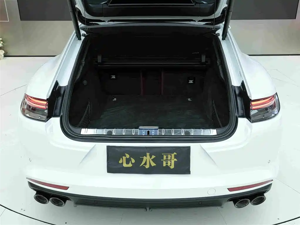 Porsche Panamera 2022 — фото 22