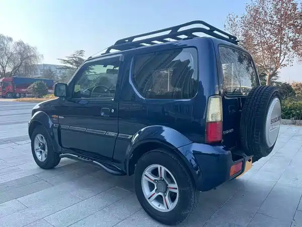Suzuki Jimny 2010