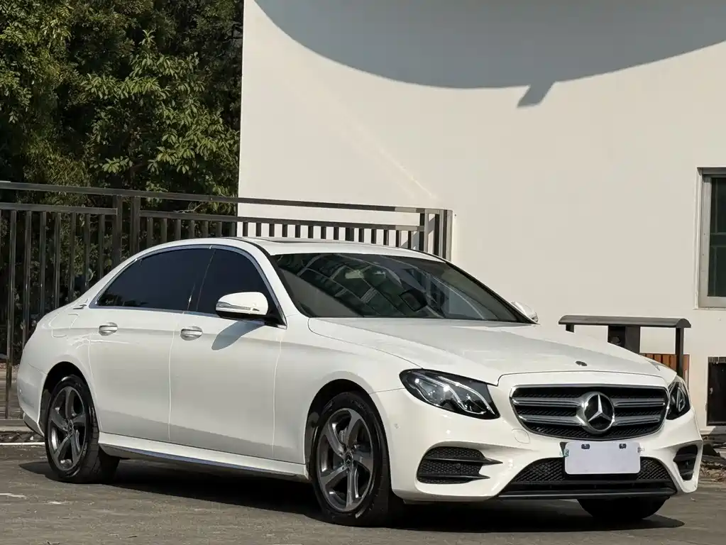 Mercedes-Benz E-Class 2018 — фото 3